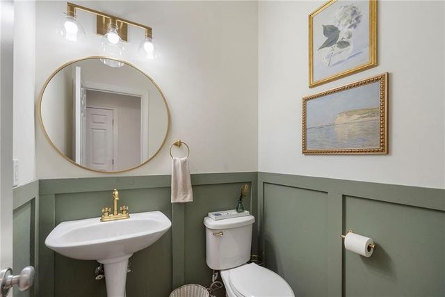 2137 Adams Overlook NW, Atlanta, GA 30318