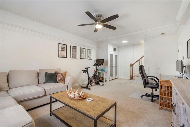 2137 Adams Overlook NW, Atlanta, GA 30318