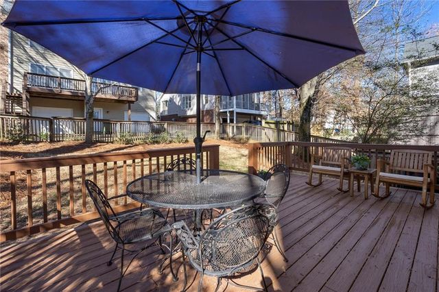 2137 Adams Overlook NW, Atlanta, GA 30318