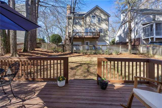 2137 Adams Overlook NW, Atlanta, GA 30318