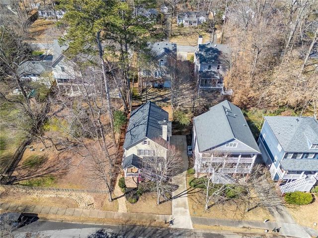 2137 Adams Overlook NW, Atlanta, GA 30318