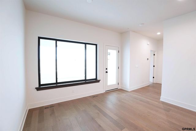 18104 Cooper Street, Gretna, NE 68028