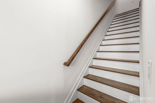 228 Park Lane, Dunellen, NJ 08812