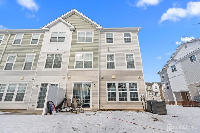 228 Park Lane, Dunellen, NJ 08812