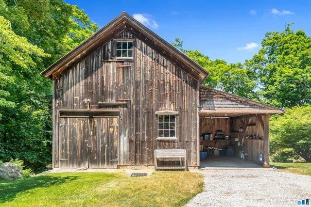 2 Timms Hill Road, Haddam, CT 06438