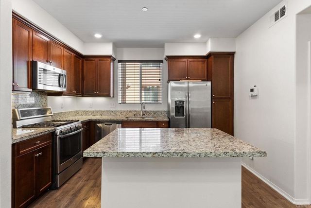 2770 Sparta Rd 14, Chula Vista, CA 91915