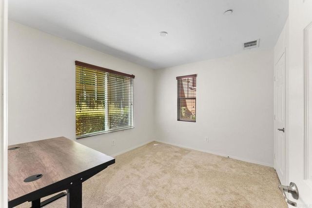 2770 Sparta Rd 14, Chula Vista, CA 91915