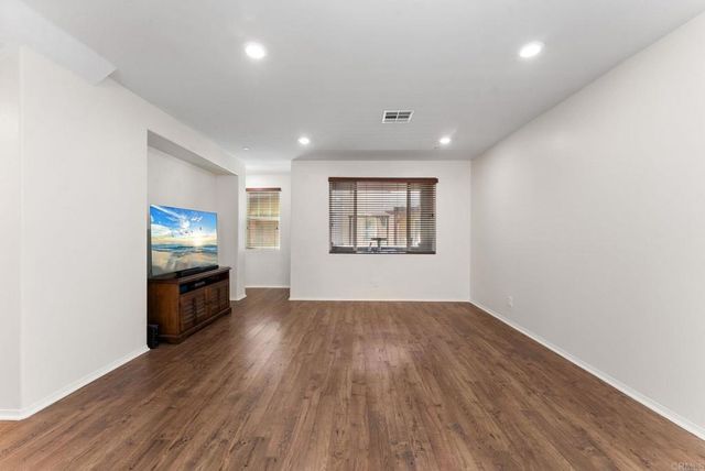 2770 Sparta Rd 14, Chula Vista, CA 91915