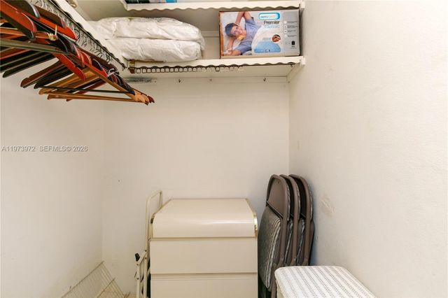 3131 S Ocean Dr 110, Hallandale Beach, FL 33009