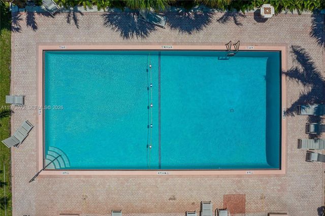 3131 S Ocean Dr 110, Hallandale Beach, FL 33009