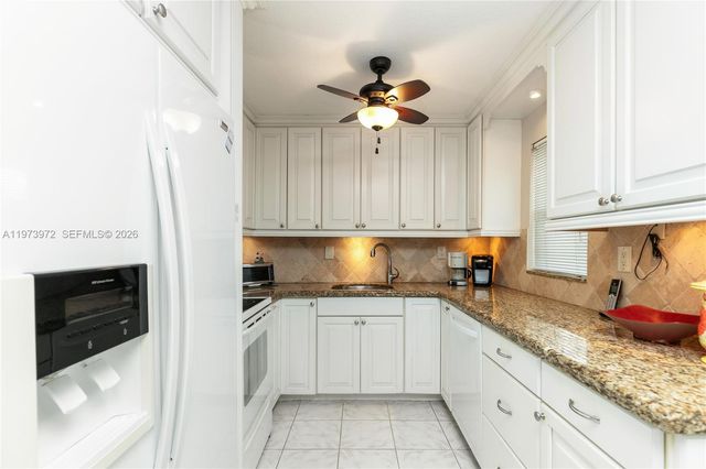 3131 S Ocean Dr 110, Hallandale Beach, FL 33009