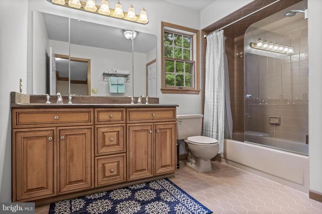 15 HIGHBRIDGE BLVD, Medford, NJ 08055