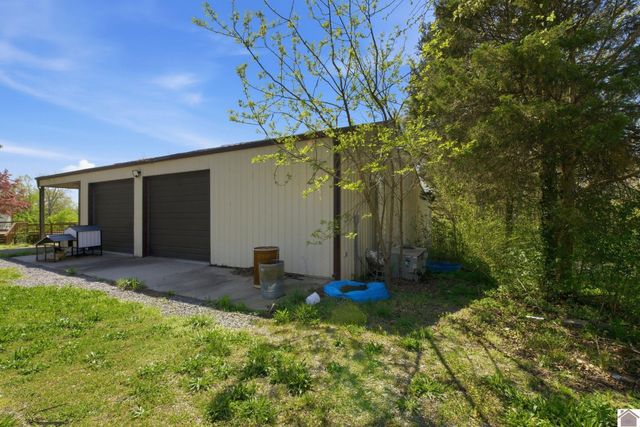 883 Litttle Bear Highway, Gilbertsville, KY 42044