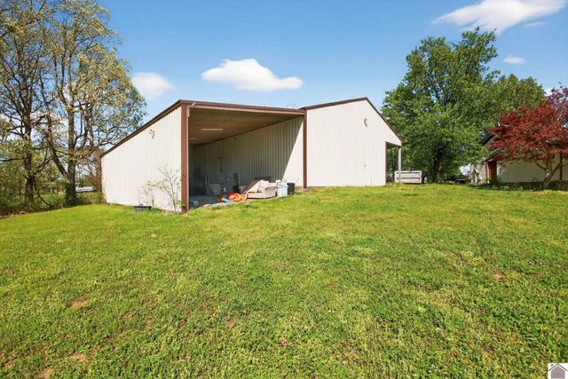 883 Litttle Bear Highway, Gilbertsville, KY 42044