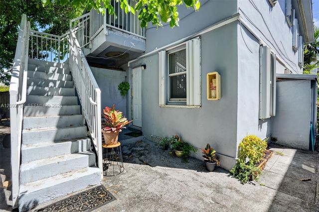 7610 Dickens Avenue, Miami Beach, FL 33141