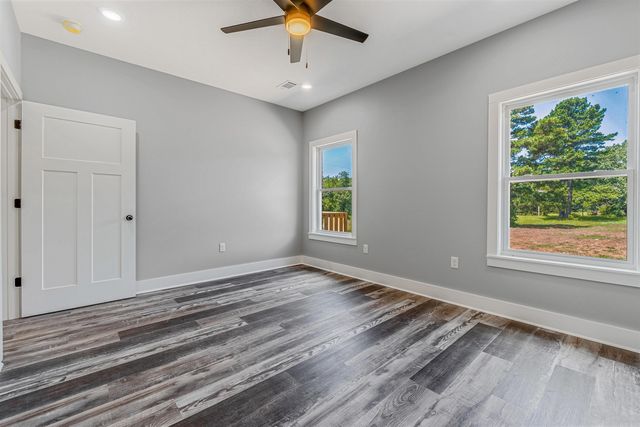 19 Mountain Grove, Greenbrier, AR 72058