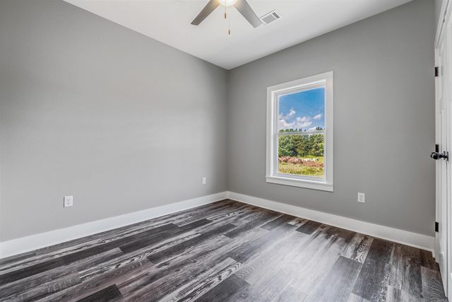 19 Mountain Grove, Greenbrier, AR 72058