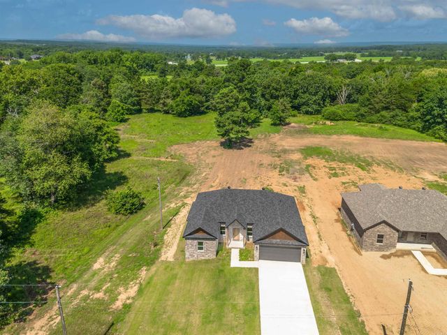 19 Mountain Grove, Greenbrier, AR 72058