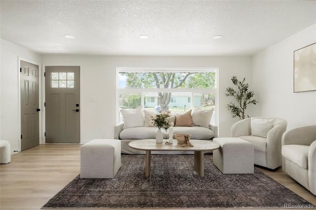 480 S Lewis Street, Lakewood, CO 80226
