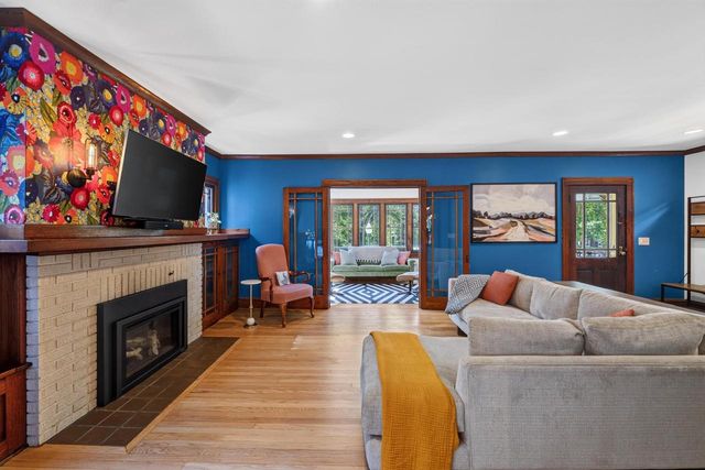 1233 E Johnson Street, Madison, WI 53703