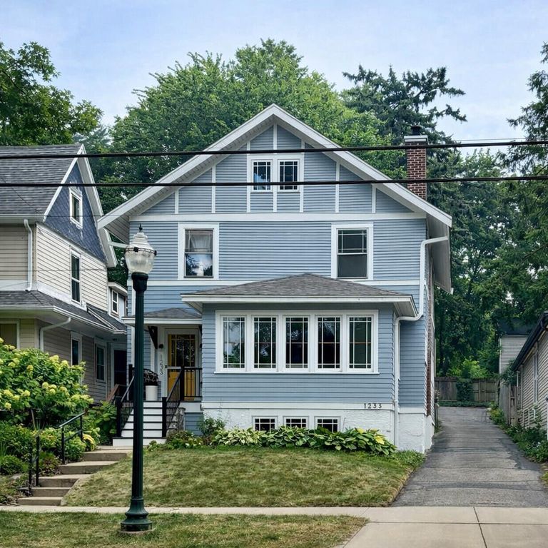 1233 E Johnson Street, Madison, WI 53703