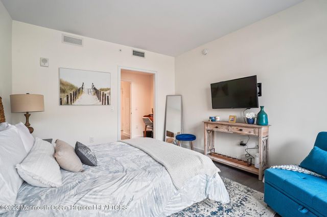 30 Melrose Terrace 203, Long Branch, NJ 07740