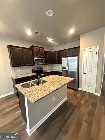 4157 Shoals Lane, Union City, GA 30291