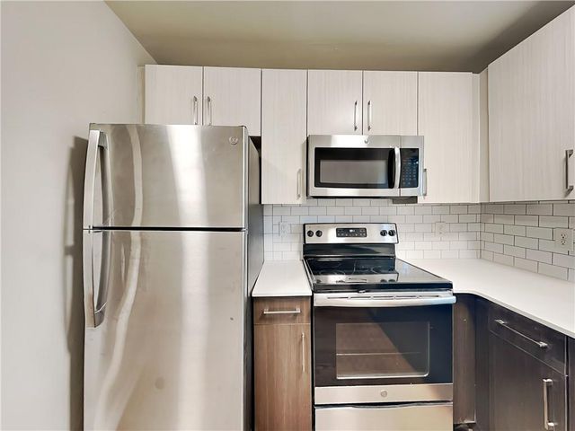 880 N Highland NE Avenue A6, Atlanta, GA 30306