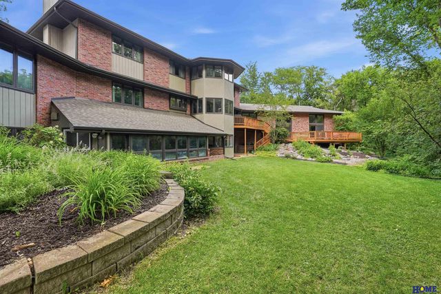 5201 Cavvy Road, Lincoln, NE 68516