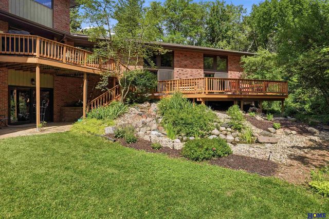 5201 Cavvy Road, Lincoln, NE 68516