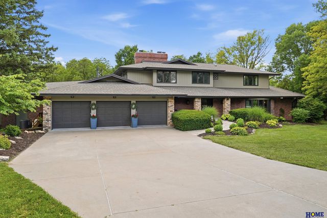 5201 Cavvy Road, Lincoln, NE 68516