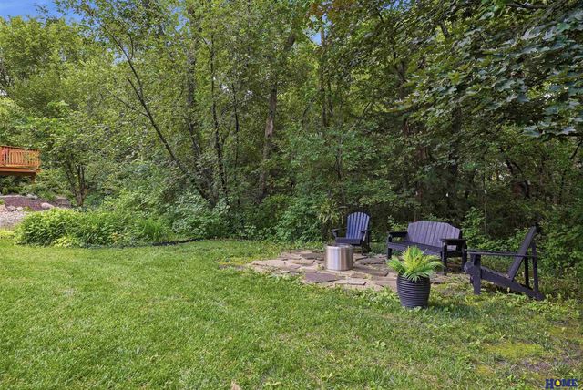 5201 Cavvy Road, Lincoln, NE 68516