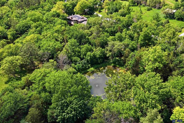 5201 Cavvy Road, Lincoln, NE 68516