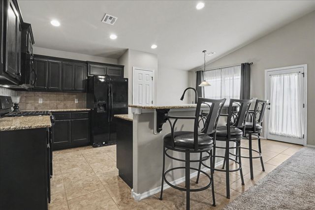 8929 S 254th East Avenue, Broken Arrow, OK 74014