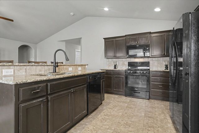 8929 S 254th East Avenue, Broken Arrow, OK 74014