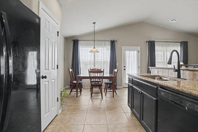 8929 S 254th East Avenue, Broken Arrow, OK 74014