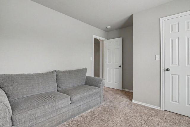 8929 S 254th East Avenue, Broken Arrow, OK 74014
