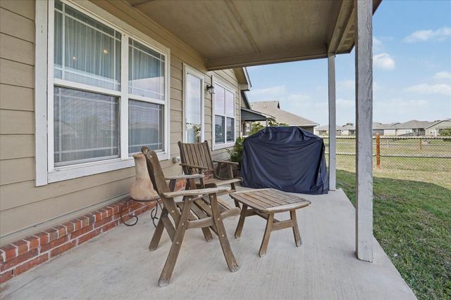 8929 S 254th East Avenue, Broken Arrow, OK 74014