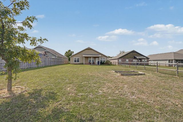 8929 S 254th East Avenue, Broken Arrow, OK 74014