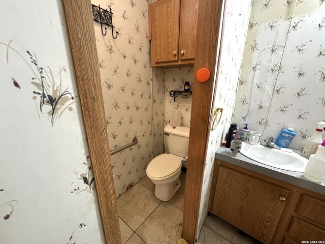 1255 Mount Pleasant, Kingsbury, TX 78638