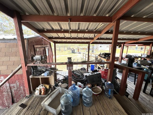 1255 Mount Pleasant, Kingsbury, TX 78638