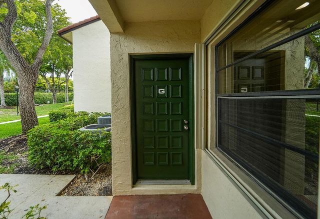 21839 Arriba 10g, Boca Raton, FL 33433