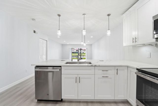 21839 Arriba 10g, Boca Raton, FL 33433