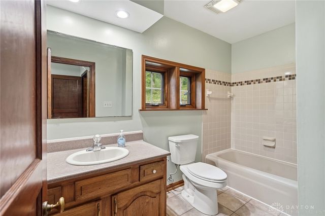 2871 N Waynesville Road, Oregonia, OH 45054