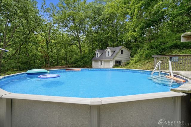 2871 N Waynesville Road, Oregonia, OH 45054