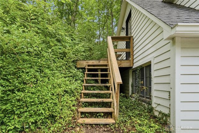 2871 N Waynesville Road, Oregonia, OH 45054