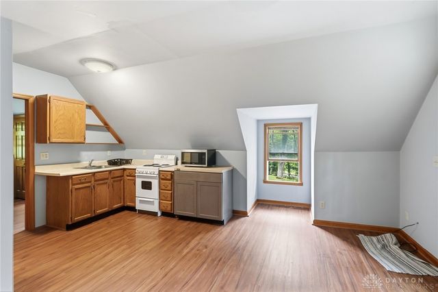 2871 N Waynesville Road, Oregonia, OH 45054