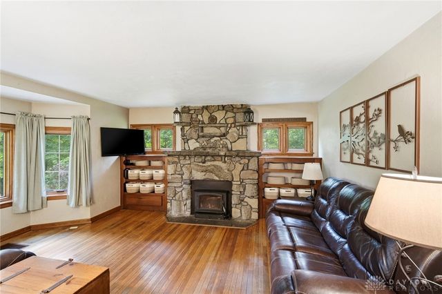 2871 N Waynesville Road, Oregonia, OH 45054