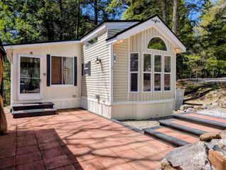 34 Overlook Road (aka Unit 11), Holderness, NH 03245