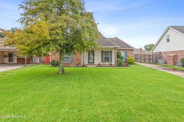 3040 Mark Twain Drive, Maurice, LA 70555